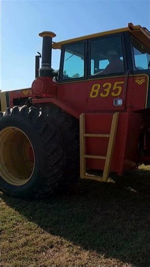 Versatile Tractor 835 #kansas #farmequipment #farming