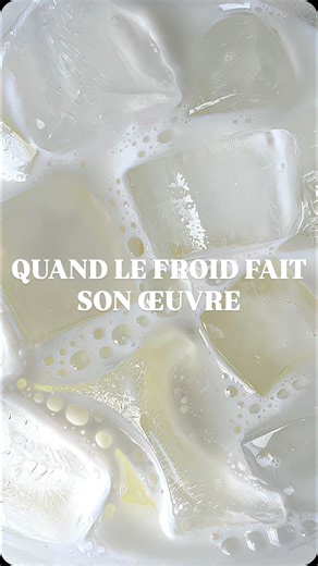 Maison Divine | Centre médical à Roost-Warendin on Instagram: "Pendant la séance de cryolipolyse, le froid agit en profondeur ❄️ 👉 Les zones rouges et très froides après le soin sont une réaction totalement normale : le froid stimule la circulation et déclenche le processus naturel d’élimination des cellules graisseuses. 💛 Aucun danger, juste le corps qui travaille pour toi. Résultats visibles progressivement, en douceur. #nord #pevele #douai #maisondivine #roostwarendin #cryolipolyse #lille #