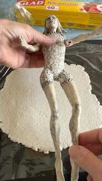 How to roll paper pulp into a slab in a clean and easy way