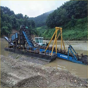 [Hot Item] Large Scale Mining Machine Bucket Chain Gold Dredger with Trommel Screen