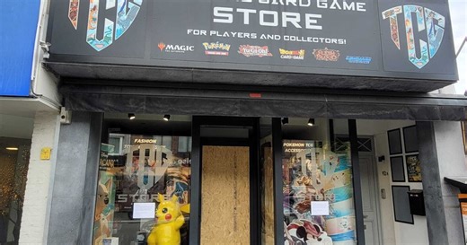 Inbraak in Trading Card Game Store in Geel: dieven gaan aan de haal met zeldzame Pokémonkaarten
