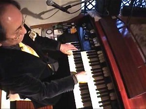 Jazz Hammond Organist Hitoshi"Toshi"Asano plays "Meditaiton" on L-100 Organ