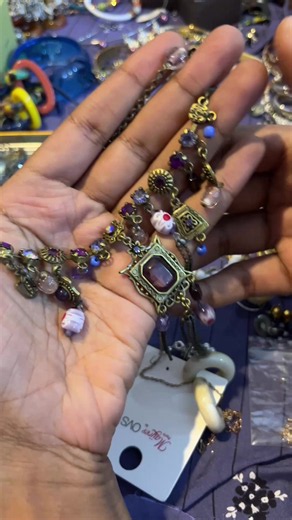 Declutter Jewelry: Easy Tips and Benefits to Organize Your Collection