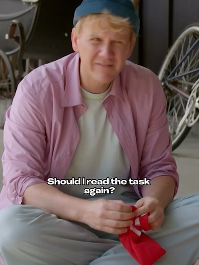 Find the Mini Van in the Sock Challenge on Taskmaster