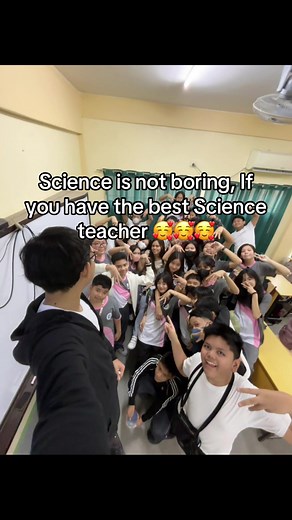 Best Science Teacher in Action: Make Learning Fun!