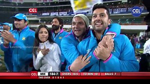 Sohail Khan Delighted To Win A Nail Biting Match Against Kerala Strikers | 16 Runs in 12 Balls #MumbaiHeores #SohaiKhan #HumaQureshi #BipashaBasu | Celebrity Cricket League