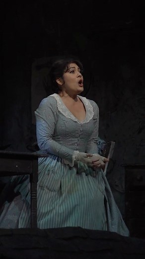 Talk about a dreamy Mimì. Puccini’s La Bohème returns to the Met stage next week! Soprano AILYN PÉREZ stars as Mimì, alongside tenor Dmytro Popov as Rodolfo. Don’t miss out on Franco Zeffirelli’s beloved production. Kensho Watanabe conducts. Catch this brilliant cast on stage November 13–24. Book your tickets: bit.ly/3AodosM In this clip from our 2019 revival, Pérez sings Mimì’s Act I aria. Marco Armiliato conducts. #MetOpera #Romance #Puccini #Soprano #Opera #ClassicalMusic #NYC #Drama #Singing