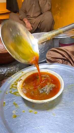 Most ADDICTIVE PAYA😱Authentic Sher Muhammad SIRI PAYE in Peshawar😍Traditional Desi Breakfast #paya