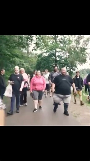 Virginia Waters walk 2021! #fattdann | Daniel Jones