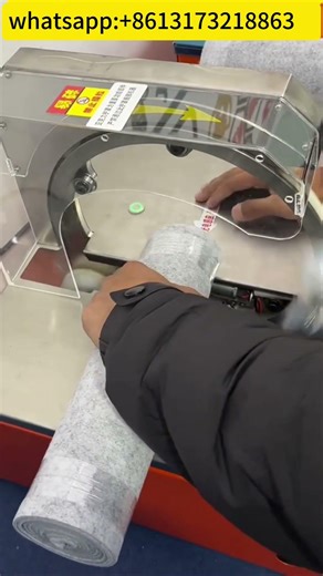 stretch wrap machine for carpet rolls Máquina para embalagem com filme stretch#stretchfilmbundling