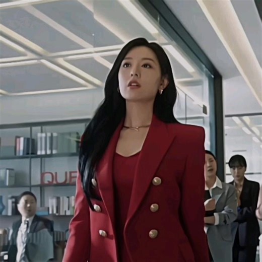 Hong Hae in || Queen of tears