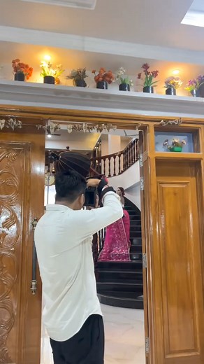 239K views · 2.5K reactions | Photoshoot Display @priya.maisnam Costume @prabimaibam @charei_leima_rental_collection Make-up @glam_with_liya Ass. photographer @thounaojamdeepaksingh | Newphoto Thoubal | Facebook