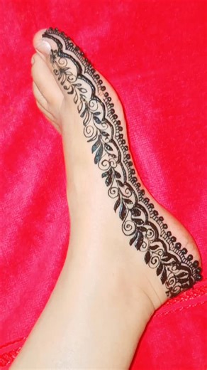 Era Sharma on Instagram: "Legs mehndi design 👌 😍 Please subscribe my YouTube channel 👉 Mehndi Craft @era1249 @mehndi_craft__ Facebook page 👉 Mehndi craft/ Beautiful Mehndi Design #reelsinstagram #mehndidesigns #mehandi #mehendi_4u #mehendi mehndidesign hennalove hennadesign hennainspire henna hennatattoo beautifulmehndi tattoo arabic arabicmehndi mehndicraft era1249 love exploremore explore bridalhennadesigns trending trending trending trendingreels trendingsongs songs treanding trending pos