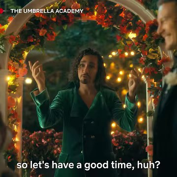 Just... the best of Klaus being Klaus 🤪 | Netflix