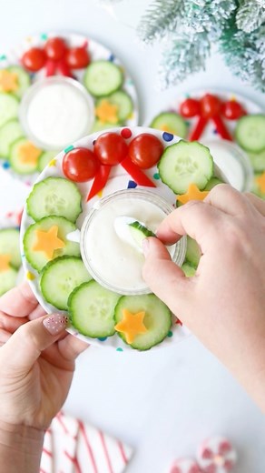 Serve something they’ll remember. ✨ Make these vegetable wreath appetizers. 🎄Serve with ranch for an instant holiday hit. Fun Christmas appetizer. | Cutefetti