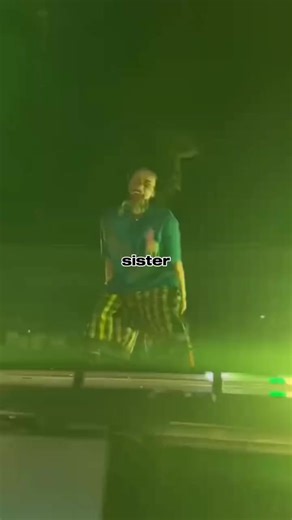 @BILLIE EILISH @FINNEAS #viral #4u #wherearetheavocados #siblings