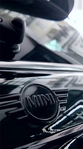 🚗✨ Ready to experience the thrill of driving? The Mini Cooper S R56 is waiting for you! With its sporty design and turbocharged power, this beauty is perfect for those who crave adventure on the road. Don’t miss out on the chance to own this iconic car. 📩 Contact us today to schedule a test drive and make it yours! https://wa.me/6598896985 #MiniCooperS #R56 #DriveWithStyle #PRMGroup #porsche #minicooper #LuxuryDrive #minicooperlove #minicoopersport #minicoopercountryman #porsche911cabriolet #L