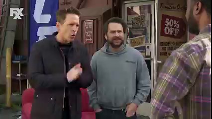 The gang is back with a new season TONIGHT at 10pm ET/PT on FXX. Set your PVR #SunnyFXX | FX Canada