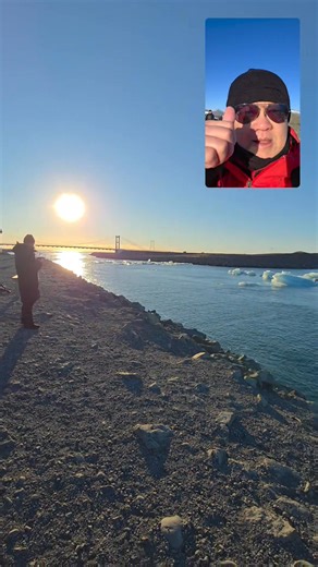 No.8 DSMT Must Do in Iceland. Jökulsárlón Lagoon Floating Icebergs and Diamond Beach! During summer Jökulsárlón Glacier breaks become icebergs. Float towards the sea and went through different cuts and polishing by the sea waves. End up on black sand Fellsfjara beach nearby as diamonds. Natural phenomena you get to see only in Iceland. #dsmticeland10 | Dato' Seri Michael Tio