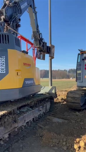 Volvo Excavators: Top Performance in Beautiful Weather