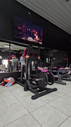 enjoy gloot day 🍑 #glutesworkout