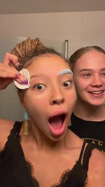 Blonde Eyebrows Transformation Tutorial by Jeejulia