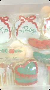 Thank you @prettyicingcookies for yet another beautiful set of cookies for tonight’s event!!! For years I’ve used the same cookie artist not only because her work is beautiful or absolutely delicious, but because she is truly a beautiful soul!!! There’s never an occasion that I don’t use her for!!! | Jeromie T. Jones