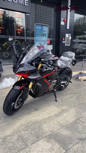 Qjmotor SRK600RR Unboxing | Cinematic Review #qjmotor #srk600rr #unboxing #viralshorts #benelli600