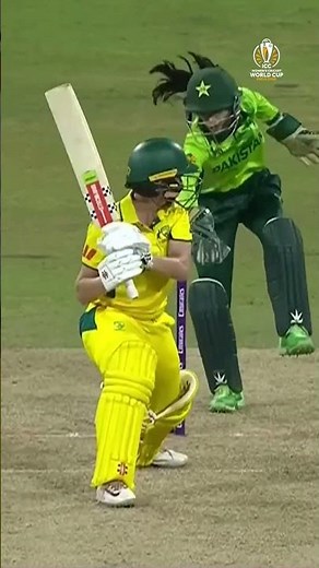 🇦🇺 and 🇵🇰 pacers delivered a ‪@ThumsUpOfficial‬ All Thunder performance 🙌