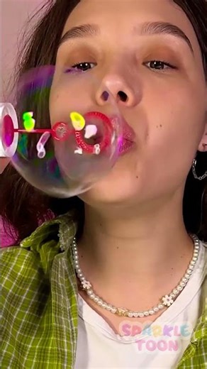 😲 Magic Bubble Science for Kids! Can These Bubbles POP? 🫧 #SmartKids #Shorts