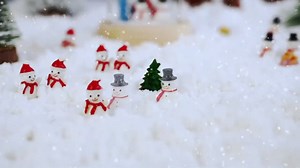24PCS Mini Snowman Figurines - Small Snowman Miniature Snowmen Figurines with Red &Black Hat for Christmas Decor Micro Landscape Fairy Garden Dollhouse DIY Crafts Decoration (24)