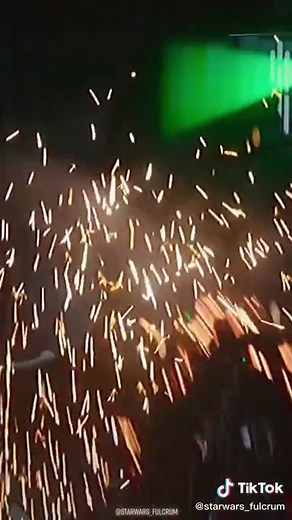 Luke Skywalker Lifts X-Wing | Return of the Jedi Scene