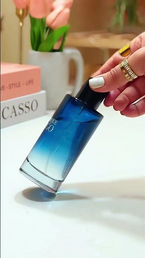 Discover your new signature scent with Indigo. ✨