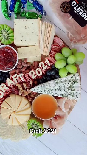 Creating a Seahawks-Themed Charcuterie Board