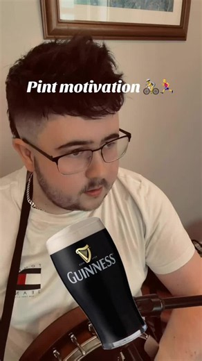Aww PINTSSS #pints #craic #ireland #banjo #ciaranhalton | pint