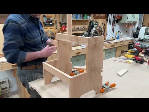 Build a Shaker Step Stool - Basic Woodworking