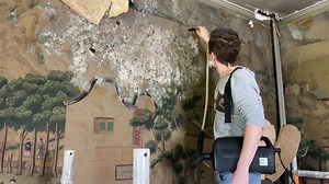 49 reactions | Door middel van een speciale stofzuiger wordt alle schimmel verwijderd. Daarna wordt ethanol gebruikt om het finaal te doden. | Kasteel Blauwhuis Izegem | Facebook