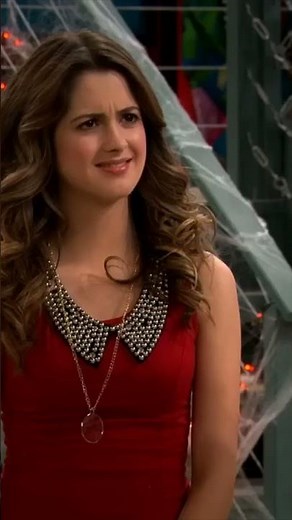 Halloween Costumes | Austin & Ally ‪@DisneyClubUK‬