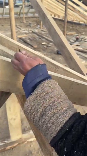 Nail it Like a Pro Carpenter's Secret Technique #carpentry #woodworking #skills #precision