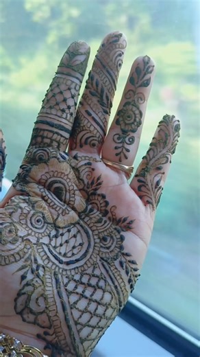 Letest front hand mehndi design #mehndi #henna #shorts #letestmehndi #mehndidesign #ytshorts