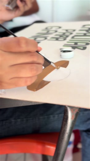 Videos de Diri_genteGro (@dgrogente) con “Galaxy Groove - Yarin Primak”