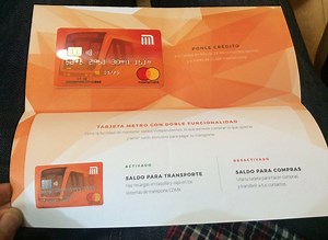 ¿De débito o crédito? Cómo funciona la tarjeta del Metro