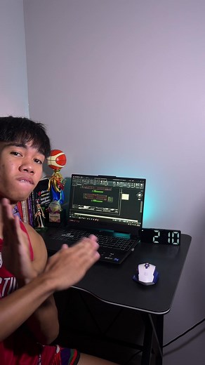 Laptop Stand Arc: Enhance Your Workstation Setup