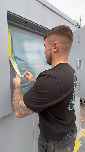 The best part 😁 #fyp #explore #explorepage #respray #upvcrespray #newcastle #transformation #makeover #homeimprovements #newcastleupontyne | Vortex spraying