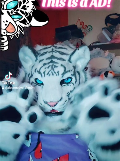 This is a video showing off some really cool mics I received from tiktok shop! honestly I can see myself using these in future videos for recording #fypシ #promoting #fursuiting #realisticfursuit #whitetiger