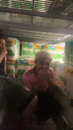 24 hours overnight at Walmart gone wrong 😂