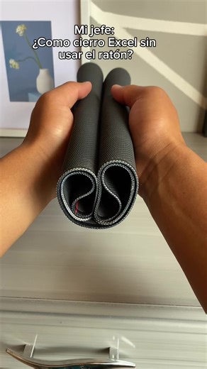 Tendré que regalarle esta alfombrilla para que me de un ascenso 🤭#Excel #mousepad #setup #word #powerpoint