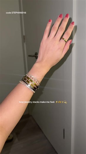 they give me superpowers⭐️@EvryJewels code STEPHANIE48 #superpower #tennisbracelet #girlhood #evryjewels #goldgirl