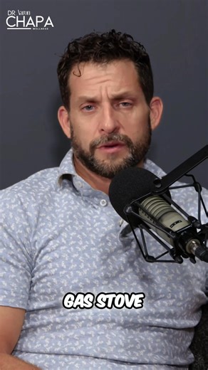 Ever notice you eat the same 10–11 meals every week? And wonder why you’re tired, bloated, or can’t sleep? It’s not random your diet might be running the show. Break the cycle. Pay attention. Change your plate, change your life. #DrAaronChapa #LivingWell #BreakTheHabit #HealthAwareness #GutHealth #NutritionMatters #EatToHeal #WholeBodyHealing #highlight #highlightsシ゚ #highlightseveryone #fbreelsfypシ゚ #fbreelsfypシ゚viralシ #fbreelsvideo #fbreels #fbreelsfypシ゚viralシ | DrAaron Chapa