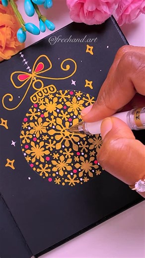 𝗠𝗮𝗵𝗲𝘀𝘄𝗮𝗿𝗶 𝗔𝗿𝘂𝗹𝗸𝘂𝗺𝗮𝗿 on Instagram: "♥️🎄🌟Golden Holiday Magic in One Simple Doodle ♥️🎄🌟 A little sparkle for your feed ✨🎄 This golden festive bauble filled with tiny florals, stars, and winter magic — all on deep black paper, making every stroke glow! 💛🌟 Creating these little details feels so calming and festive, and I hope it inspires you to try your own holiday doodles too. If you’re looking to learn doodles step-by-step, my Etsy Practice Sheets are perfect for beginners